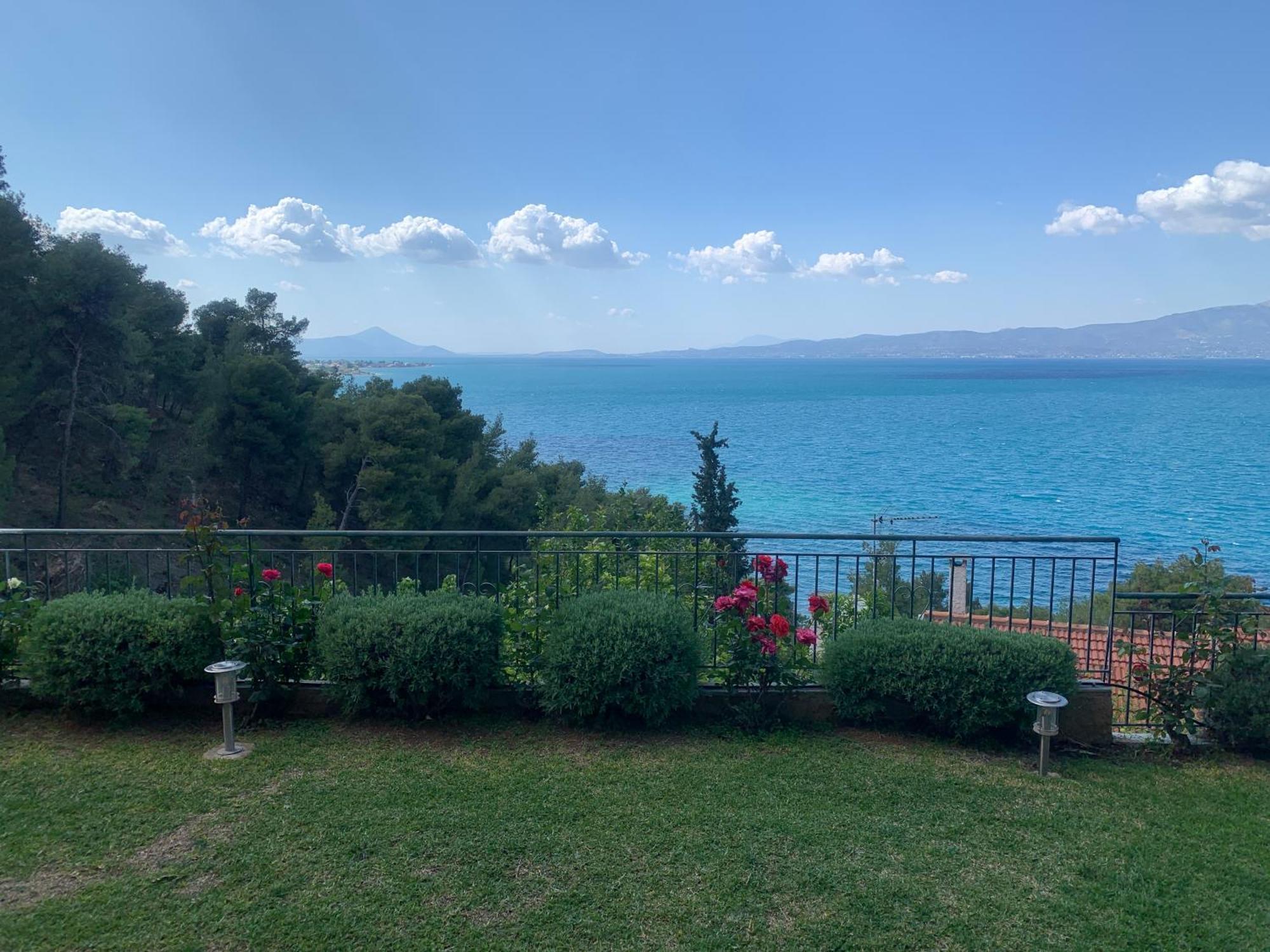 Markopoulon OropouAmfiteatrico Sea View - Kalamos Attikiアパートメント エクステリア 写真