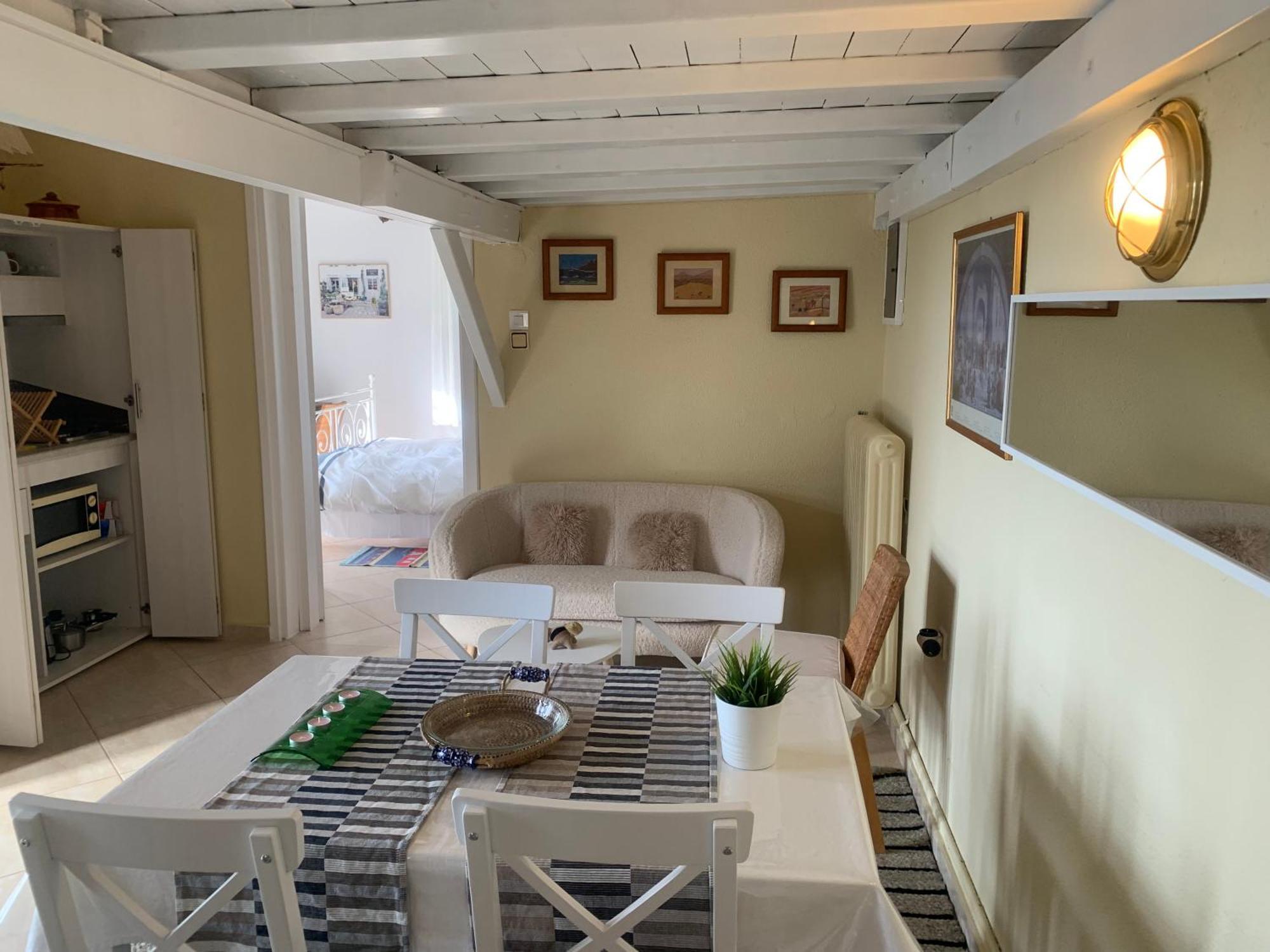 Markopoulon OropouAmfiteatrico Sea View - Kalamos Attikiアパートメント エクステリア 写真