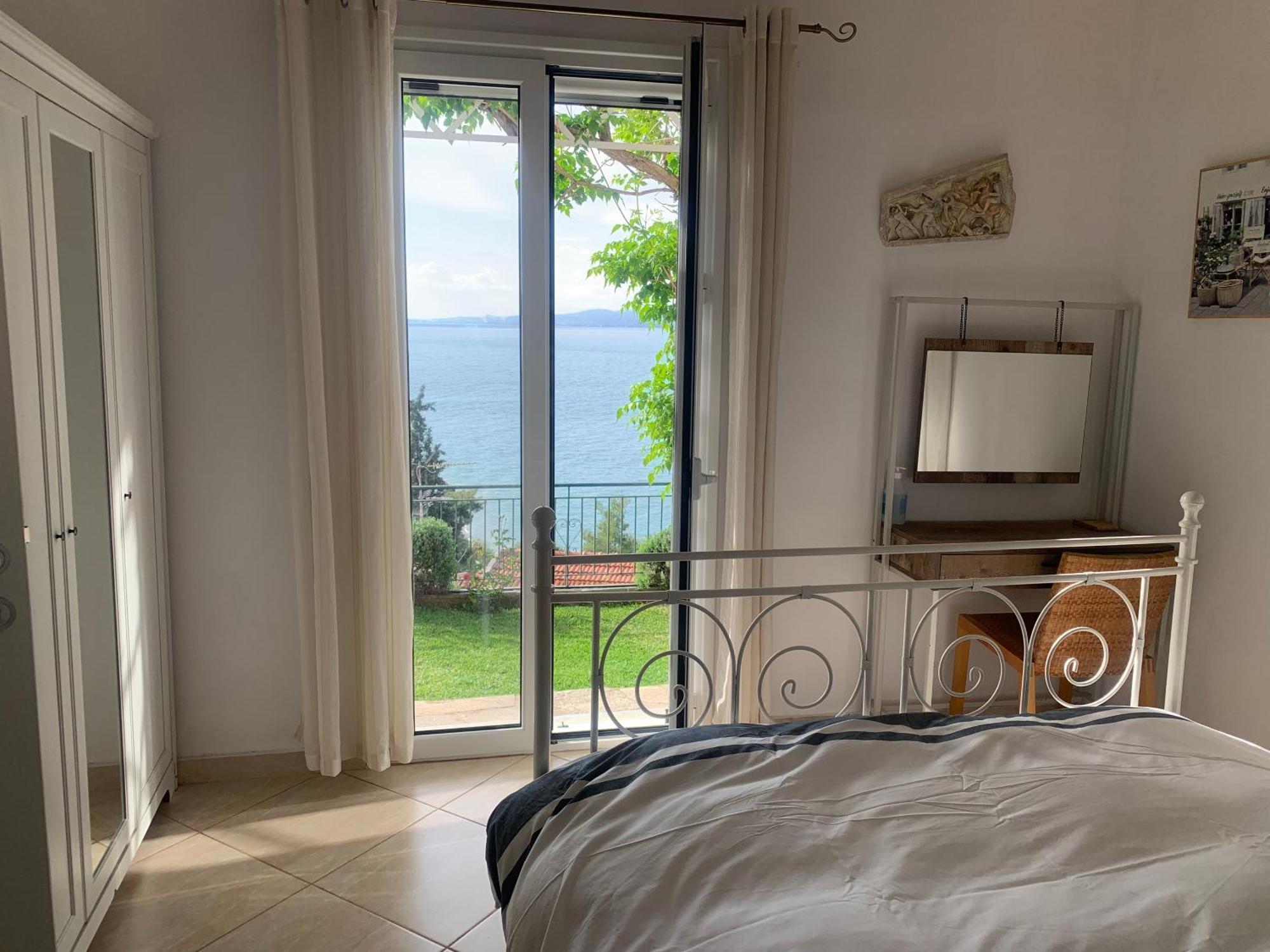Markopoulon OropouAmfiteatrico Sea View - Kalamos Attikiアパートメント エクステリア 写真